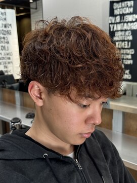 リレーションメンズヘアー(RELATION MEN'S HAIR) コンマパングラルフカールフェードカットサーフカール