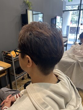 アルター(aL ter) MEN’S HAIR/サーフカール/刈り上げセンターパート/鎌取