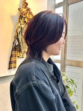 エクテ(ecouter) シャギーウルフハイレイヤーウルフシャギーカット暖色ブラウン