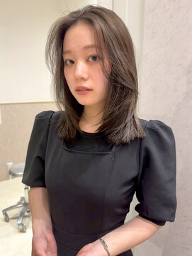セーヌ(CEINE) CEINE【三軒茶屋】ショートボブイルミナカラーaujua