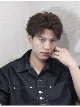 ヘアアンドメイク コルト フォークロア(HAIR&MAKE COLT FOLKLORE) フェザーアップバング