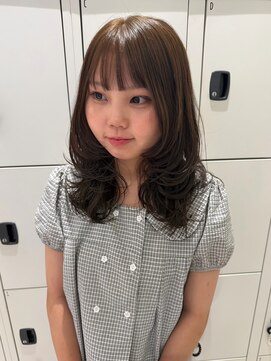 ケンジ 平塚 アネッタ(KENJE annetta) レイヤー