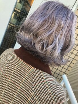 ジーナ(XENA) スノーホワイトラベンダー