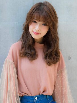 ルティア(Lutia) フェザーロング ナチュラルブラウン 簡単スタイリング