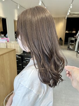 トリート 浦安店(TREAT) パールベージュ_TREAT
