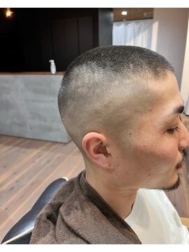 ウィムジー(Whimsy) スキンフェード