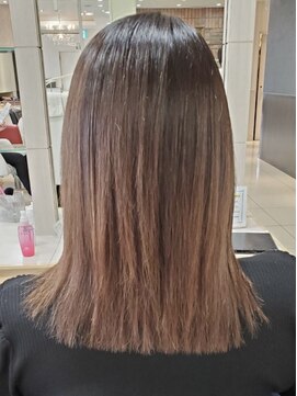 ヘアークリアー 春日部 大人可愛いアッシュブラウン/トレンド切りっぱなし/30代40代50代