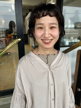 フィルム(FiLMs) オン眉くるくるパーマ♪