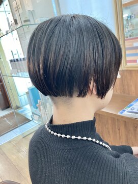 トップヘアー 中庄店(TOP HAIR fuapua) ツーブロックマッシュボブ『Nao』
