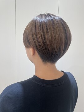 エムタニグチミュー(MTANIGUCHI Mieux) 刈り上げショート/マッシュショート/ショート