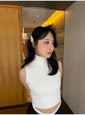 暗髪ミディアムレイヤー韓国ヘアハッシュカット