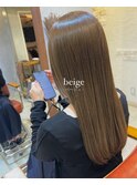 ベージュカラー×艶髪ロング