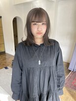 ヘアーアイスカルテット(HAIR ICI QUARTET)&nbsp;大人可愛い大人美人くすみカラーアッシュグレーベージュ