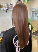 ハイライトカラーミルクティーベージュレイヤーカット