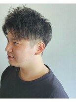 ルシュ(Leshu) アップバングショート