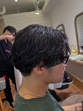 ハチマルハチ エアー 向ヶ丘遊園店(808 air) くせ毛マッシュショート