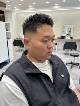 ルースト 京都駅前店(ROOST) スキンフェード×細束ショート