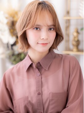 シンメトリーピンクベージュハッシュカットa北浦和20代30代40代