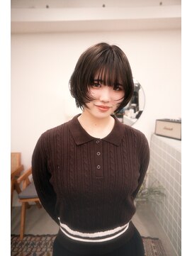 顔まわりマッシュボブ
