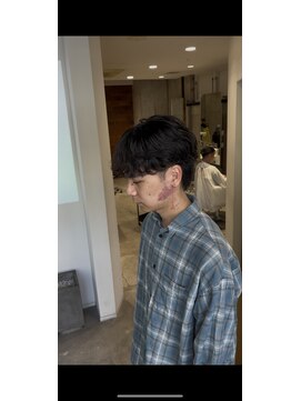 ミリ(milli Produce by ITAKURA) フェザーショート