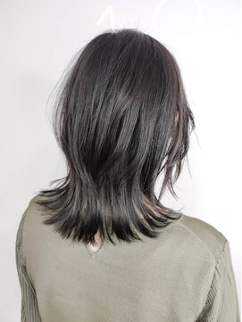 コヨミ(koyomi) クールカラーウルフ風くびれミディ20代/30代/40代