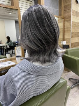 ジゼル(gisele) (稲毛)グレーパールバレイヤージュ