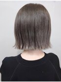 切りっぱなし外ハネボブグレーベージュモードヘア/横浜/横浜西口