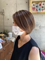 トト 船橋店(toto.)&nbsp;黒髪/グレーベージュ/レイヤーロング/前髪パーマ[西船橋/津田沼]