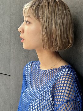 ローリー(Rowlly) - bleach milk tea beige × Bob3 -