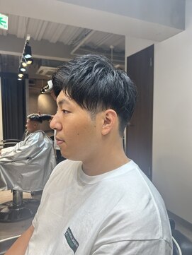 ヴィ 大宮(Vii) 【SYUYA】アップバングショート/ビジネスヘア/短髪/刈り上げ