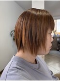 ショートボブ