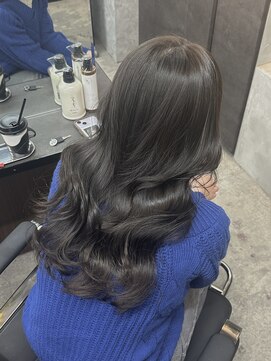 ラヴェ(LAWE.) グレージュ