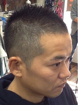 カットハウス ビー ナチュラル(cuthouse BE NATURAL) ベリーショート!! 男は短髪(^_^)