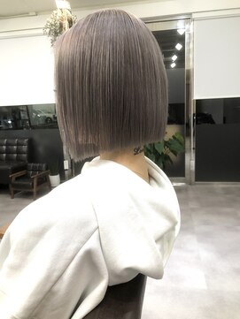 フー(fu.) 切りっぱなしボブ