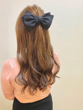 ディア(.eer) 韓国風 × 愛されハーフアップ♪