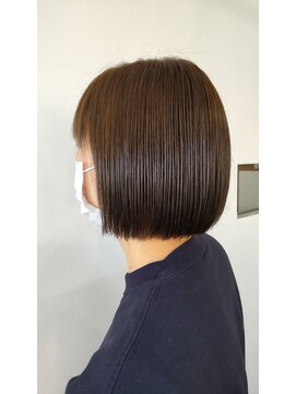 ヘアーズ ブルーヘブン(HAIR'S BLUE HEAVEN) ばつっとボブ