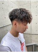 ツイストスパイラルパーマツーブロック刈り上げ大阪心斎橋
