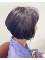 アイズ(aiz)&nbsp;前下がりショートボブ