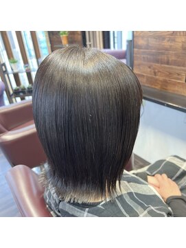 ナナイロ(nanairo) ミディアムボブ