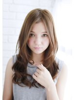 ラクシア(LUXIA)&nbsp;おしゃれな大人女子向けナチュラルストレート