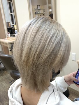 アルターリール(aL ter Rire) アッシュブラック/カルマパーマ/ベリーショート/鎌取/福原遼華