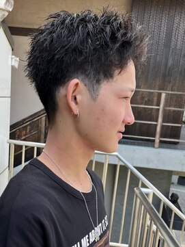 アイズ 海老名(AIZU) くせ毛ショート メンズサロン メンズカット スパイキーショート