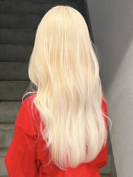 エイチ(H) xブリーチ/ホワイトグレージュ/レイヤーカット/チェリーブラウン