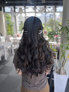ヘアセット専門サロン by OKINAWA WATABE WEDDING 那覇店 ハーフツイン