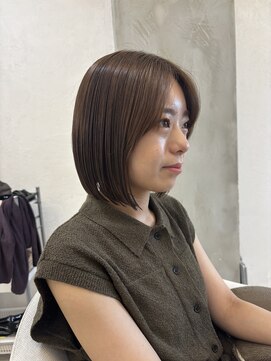 アナ ラーナ(Anna Lanna) 柔らかモカブラウン×丸みボブ