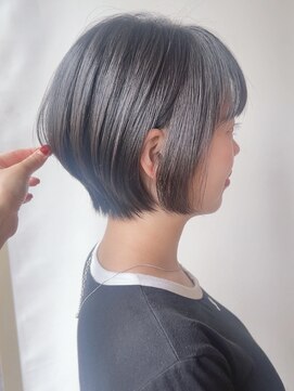 モリオフロムロンドン 原宿本店(morio from London) 【morio原宿】ショートボブ 黒髪 耳かけ 前髪あり