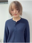 ハイトーンベージュ×ブラックカラー