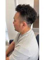 ヴェレ(WELLE)&nbsp;ワイルド系フェードパーマ