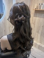 エイル 西梅田(eyl)&nbsp;ゆるふわくるみちゃんハーフアップ☆伊達育海