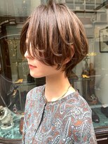 アヴァロン(AVALON) 30、40代にオススメ☆シャンパライト×絶壁解消ショート